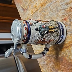 AVON 1983 3D Lidded History of Great American FOOTBALL beer stein cup mug